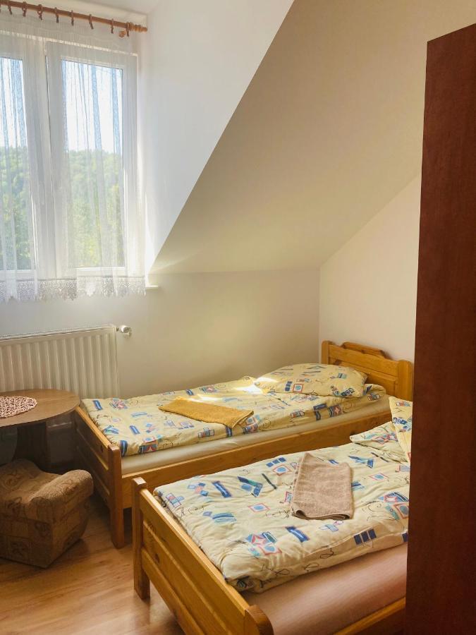 Zajazd Pod Sosnami Berezka Exterior foto